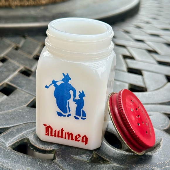 Vintage Sweet Life Nutmeg Shaker with Red Shaker Top - Picture 2 of 5